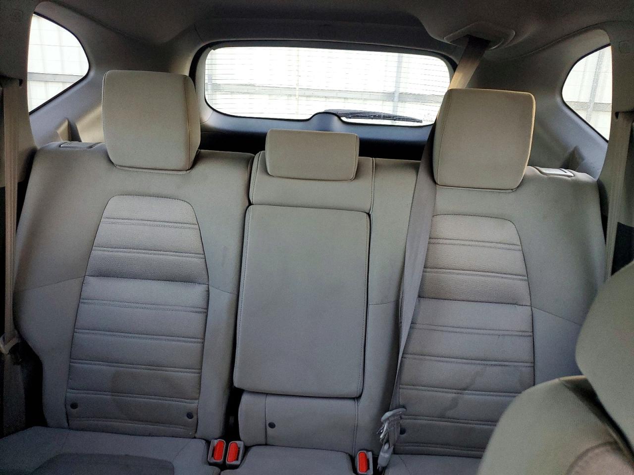 2018 HONDA CR-V LX photo 10