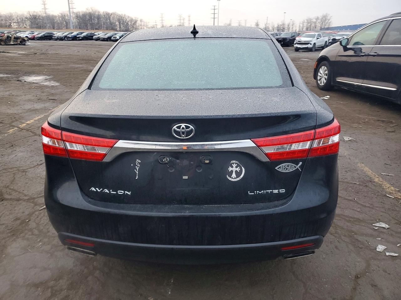 2013 TOYOTA AVALON BASE photo 6