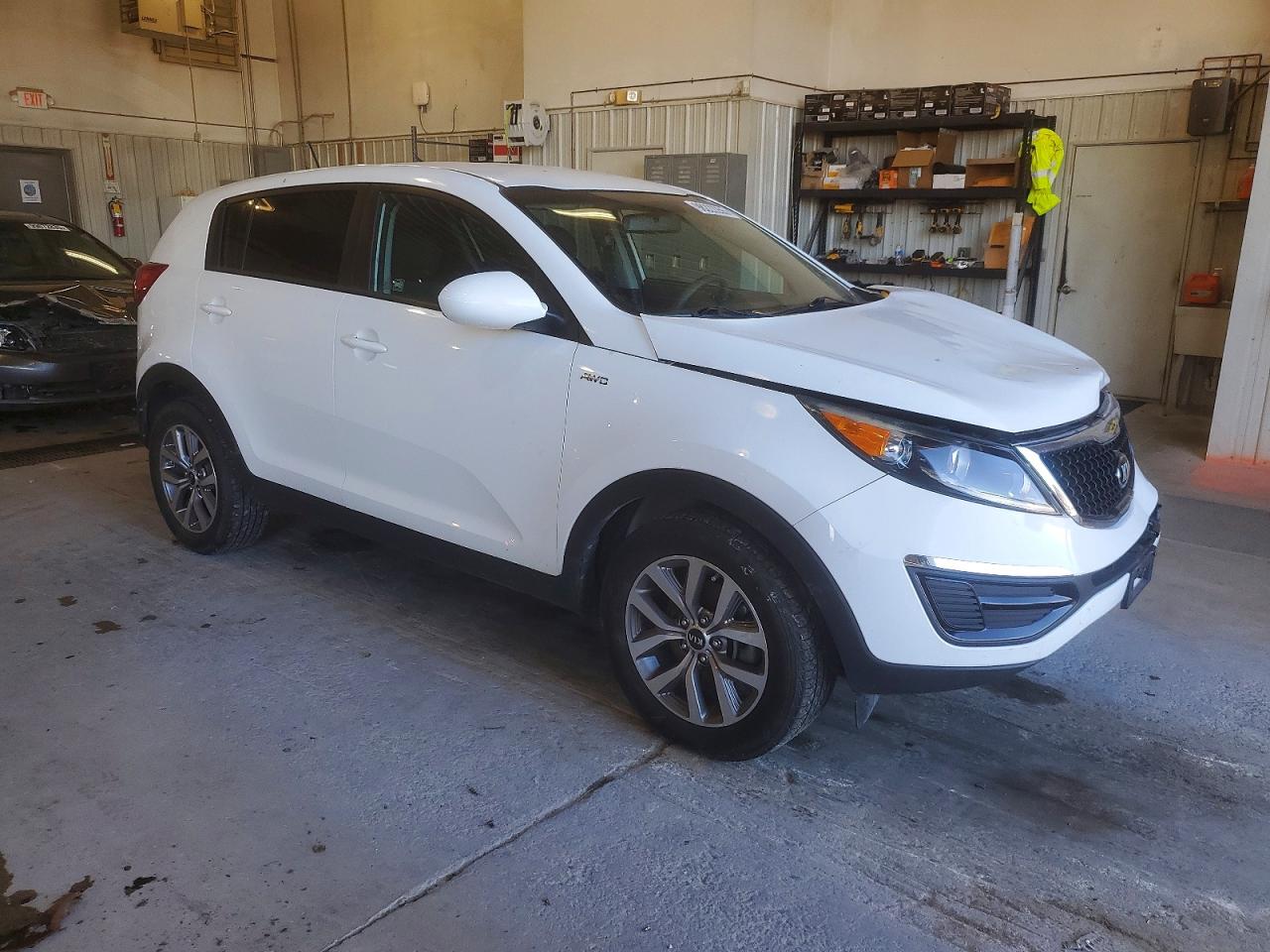 2016 KIA SPORTAGE LX photo 4