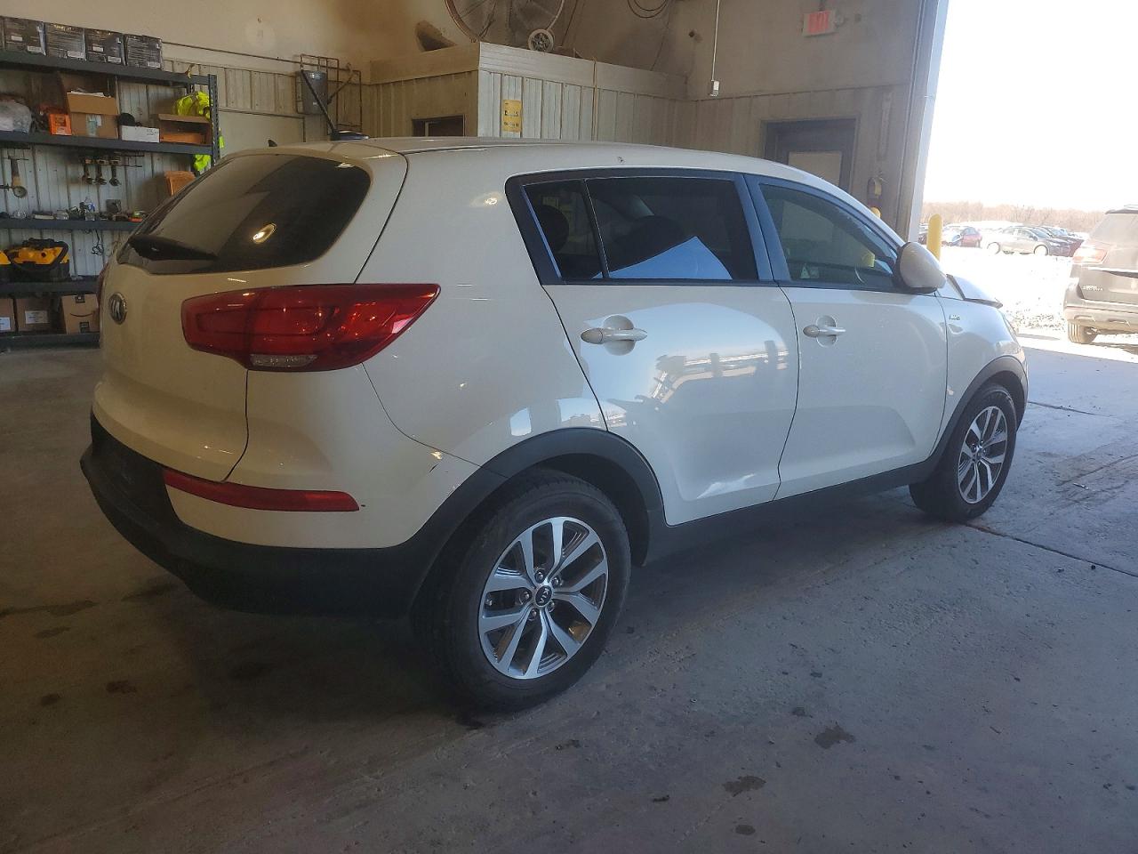 2016 KIA SPORTAGE LX photo 3