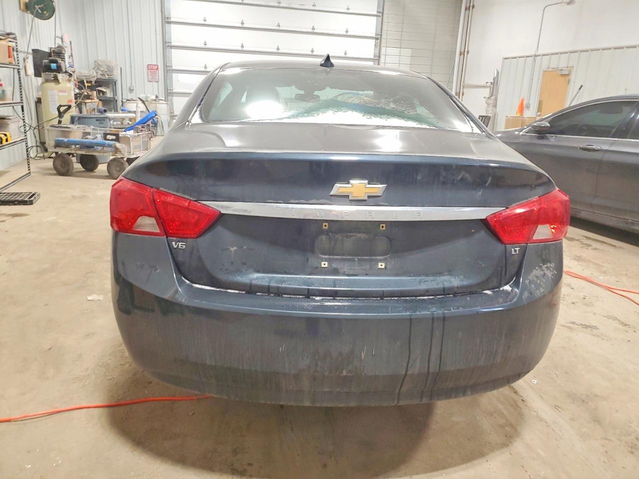 2018 CHEVROLET IMPALA LT photo 6