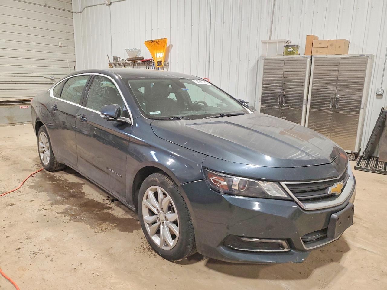 2018 CHEVROLET IMPALA LT photo 4