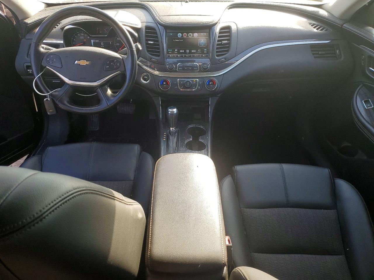 2018 CHEVROLET IMPALA LT photo 8