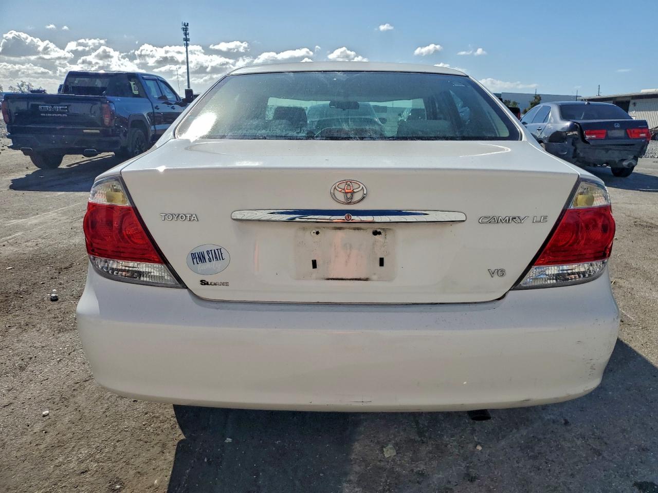 2005 TOYOTA CAMRY LE photo 6