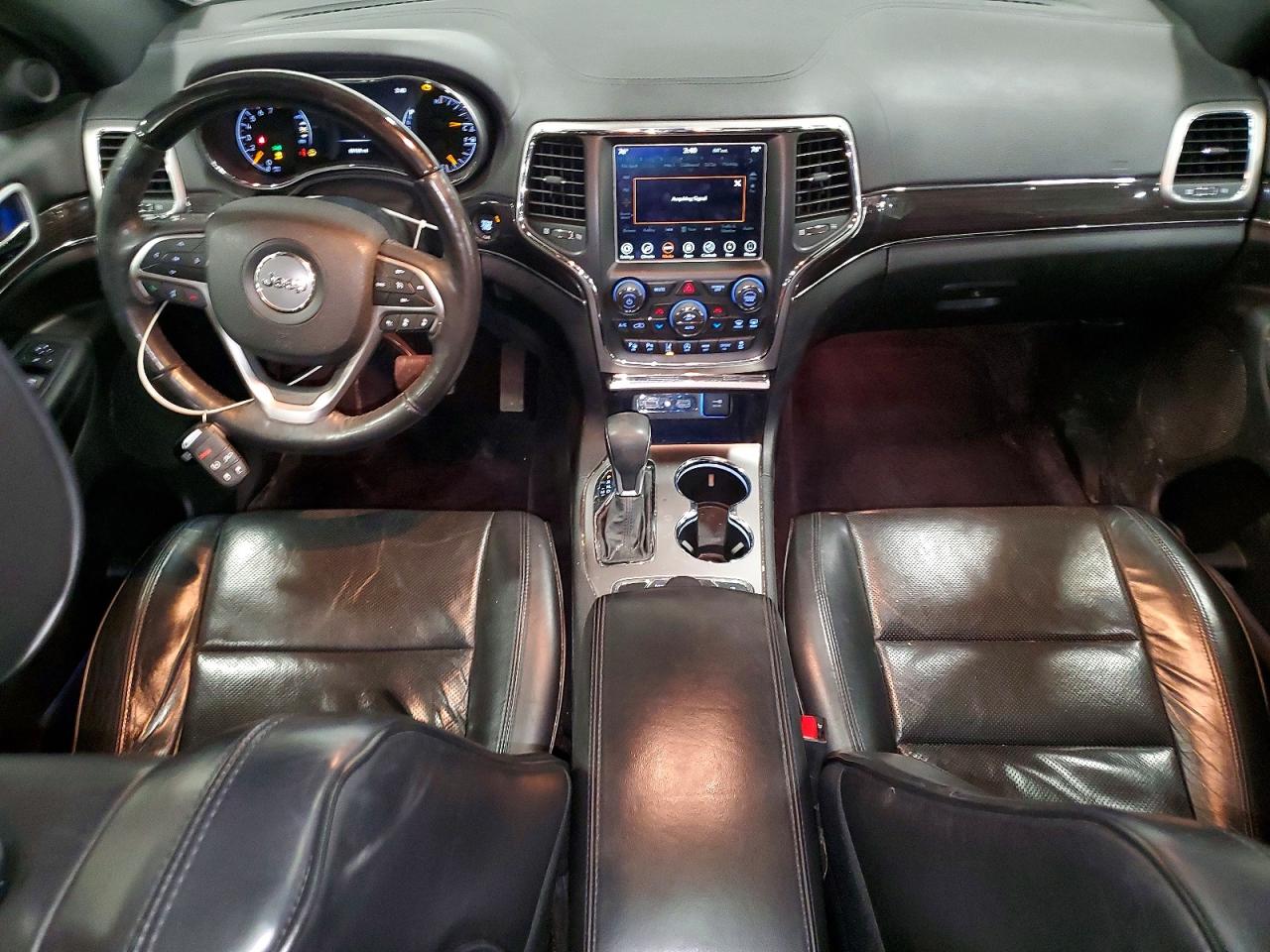 2018 JEEP GRAND CHEROKEE OVERLAND photo 8