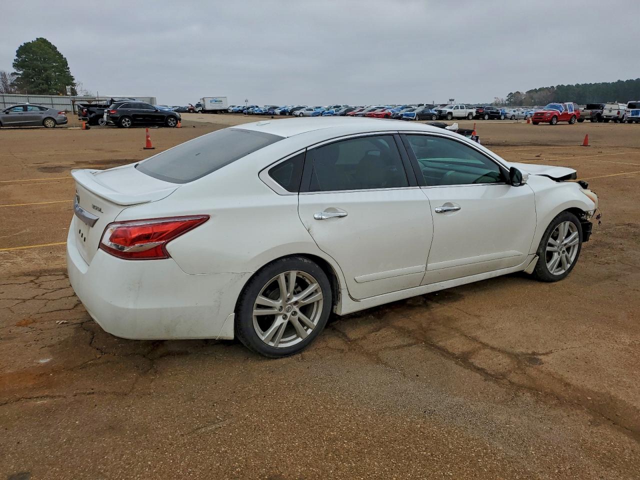 2013 NISSAN ALTIMA 3.5S photo 3