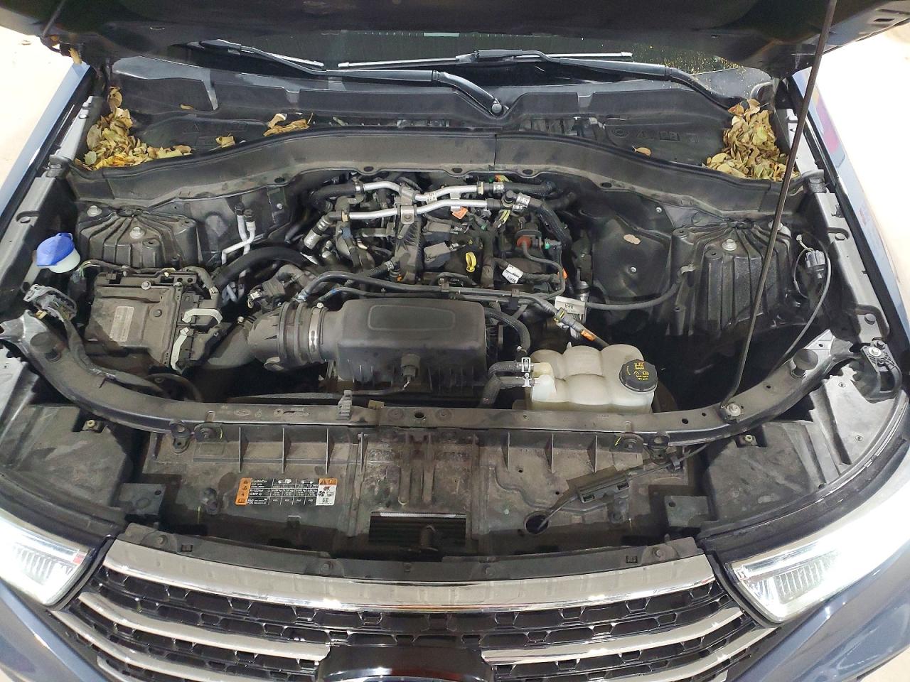 2021 FORD EXPLORER XLT photo 12