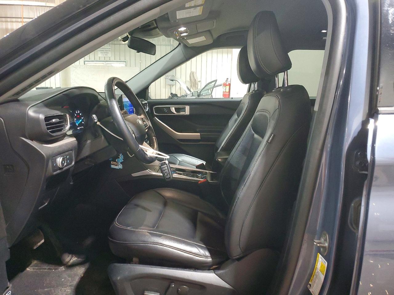 2021 FORD EXPLORER XLT photo 7