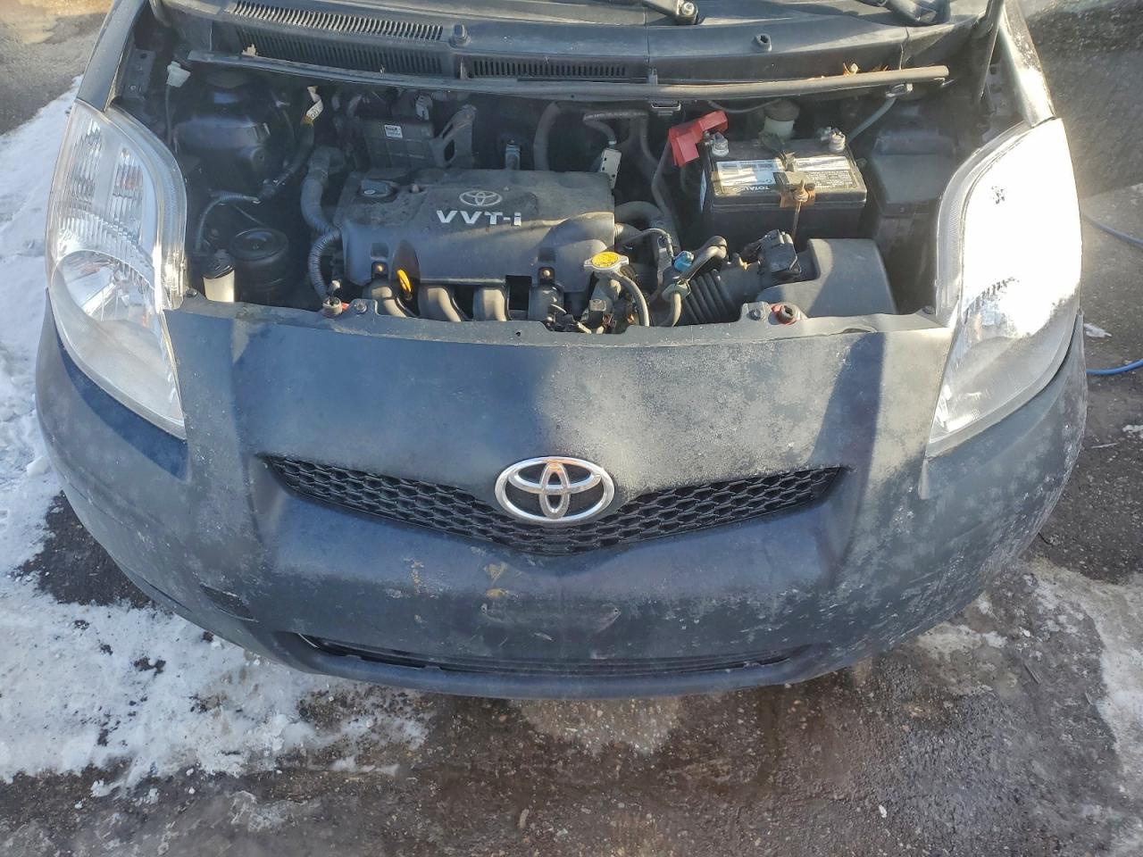 2009 TOYOTA YARIS photo 11