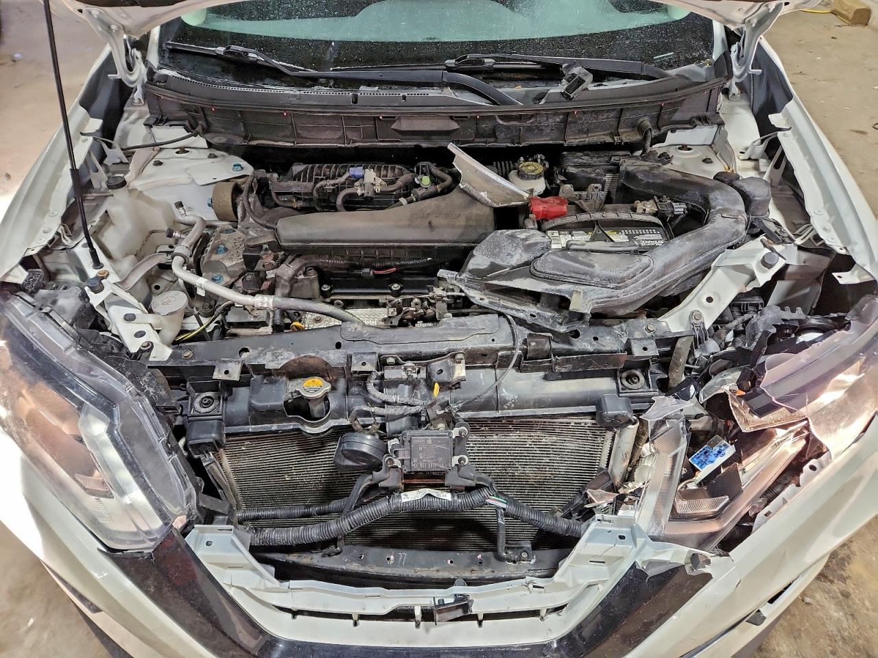 2018 NISSAN ROGUE S photo 12