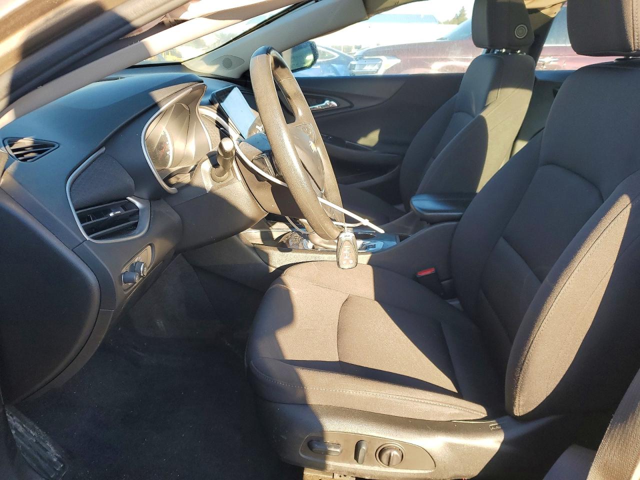 2022 CHEVROLET MALIBU LT photo 7