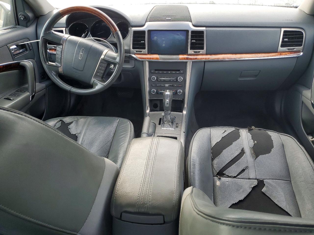 2010 LINCOLN MKZ photo 8