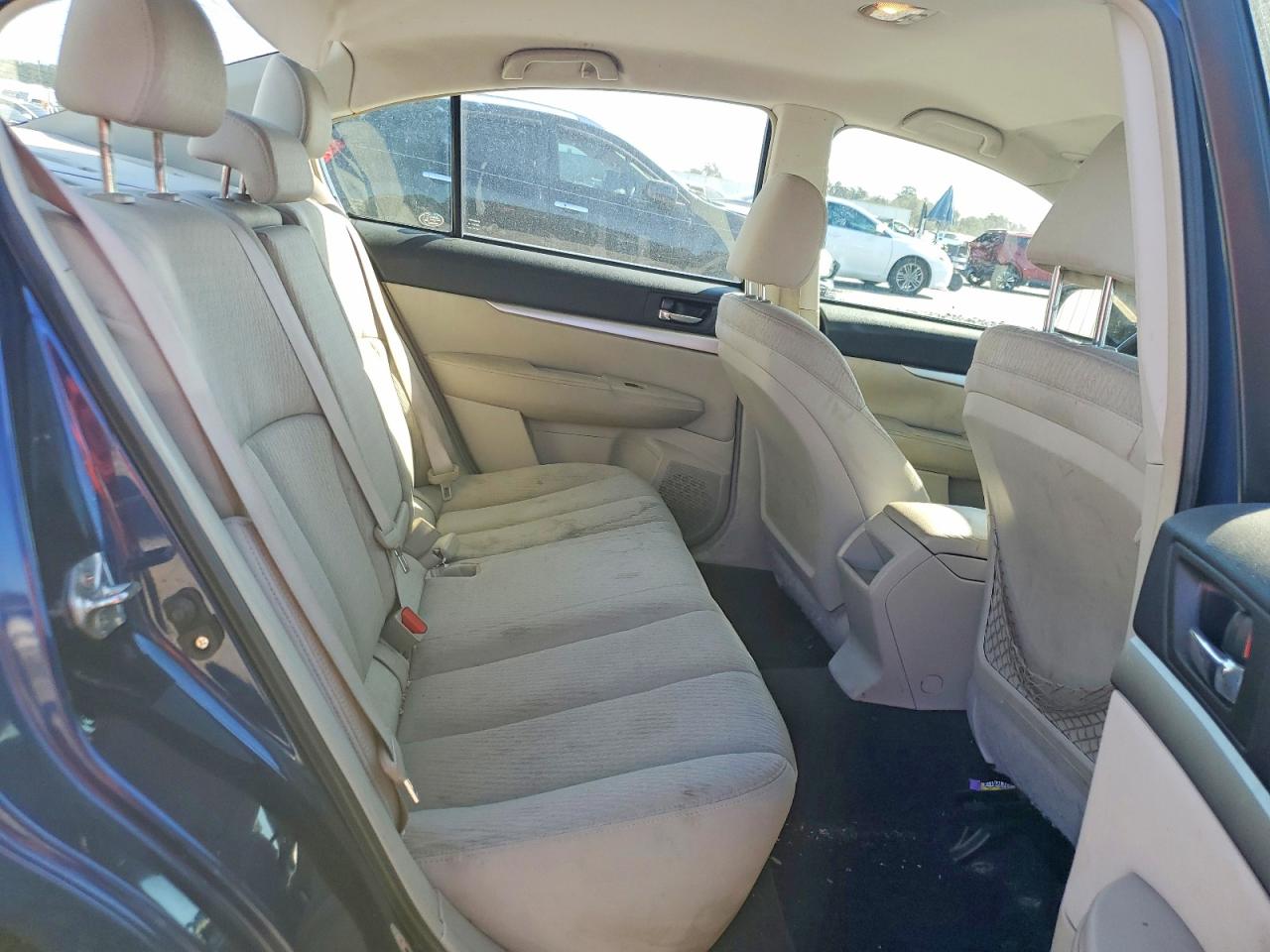 2011 SUBARU LEGACY 2.5I photo 19