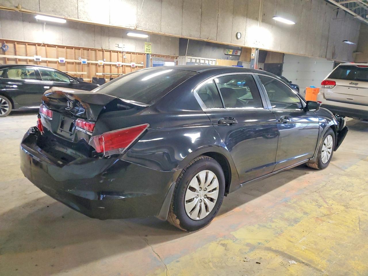 2012 HONDA ACCORD LX photo 3