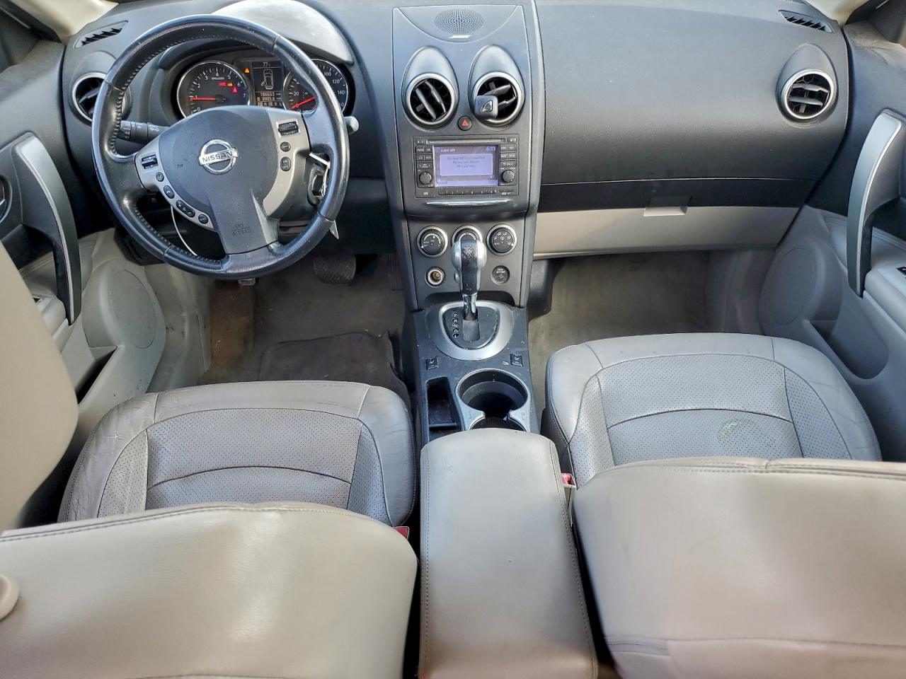2011 NISSAN ROGUE S photo 8