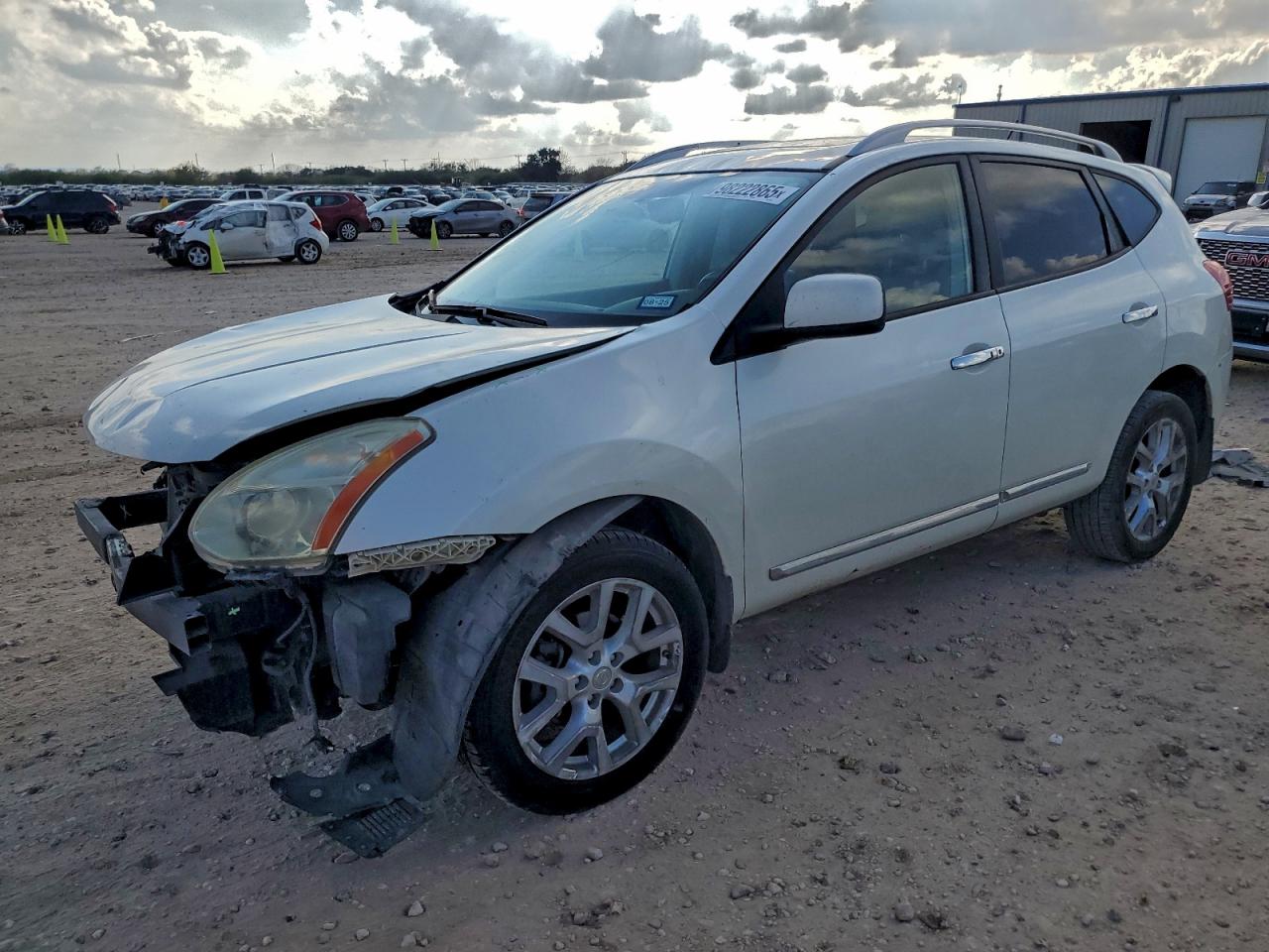 2011 NISSAN ROGUE
