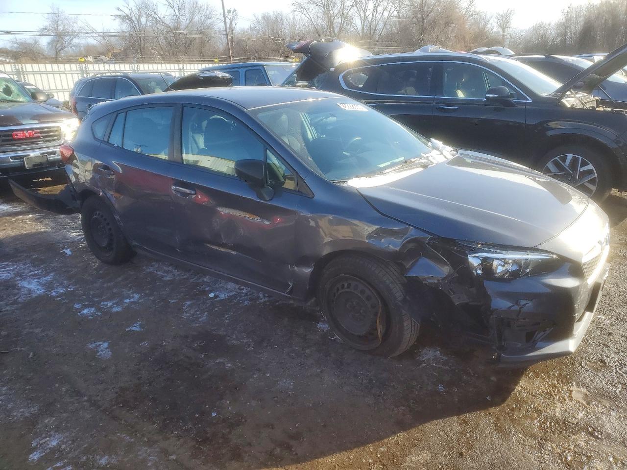 2019 SUBARU IMPREZA photo 4