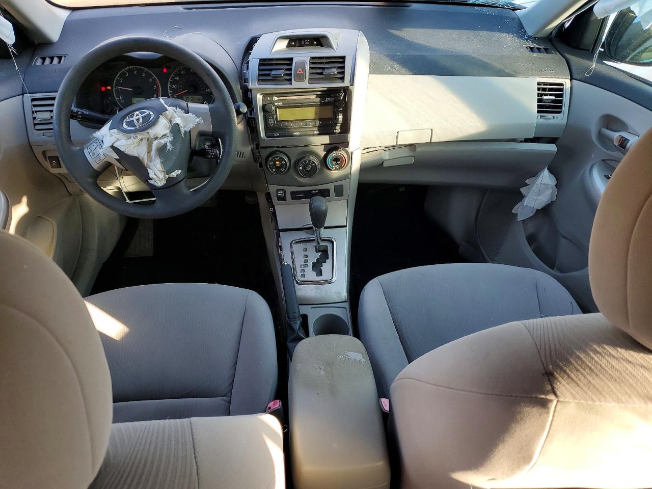 2012 TOYOTA COROLLA BASE photo 8