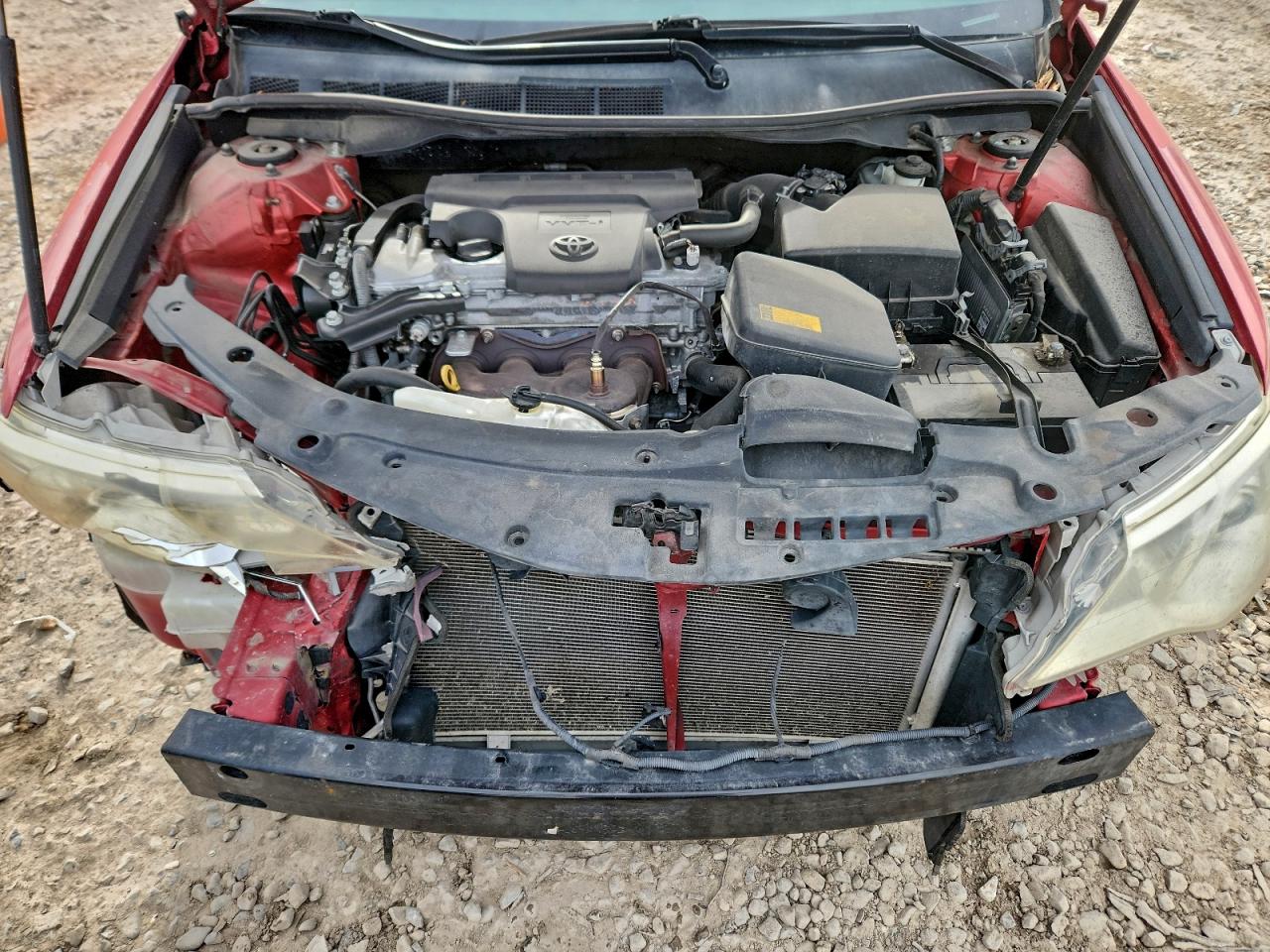 2013 TOYOTA CAMRY L photo 11