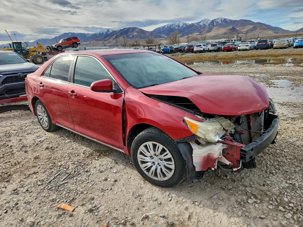 2013 TOYOTA CAMRY L photo 4