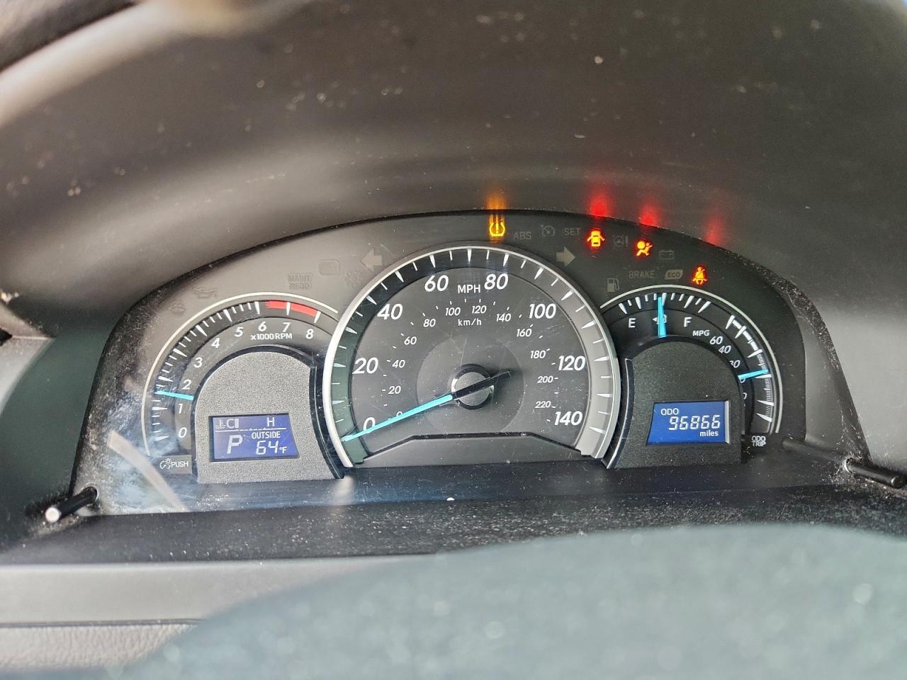 2013 TOYOTA CAMRY L photo 9