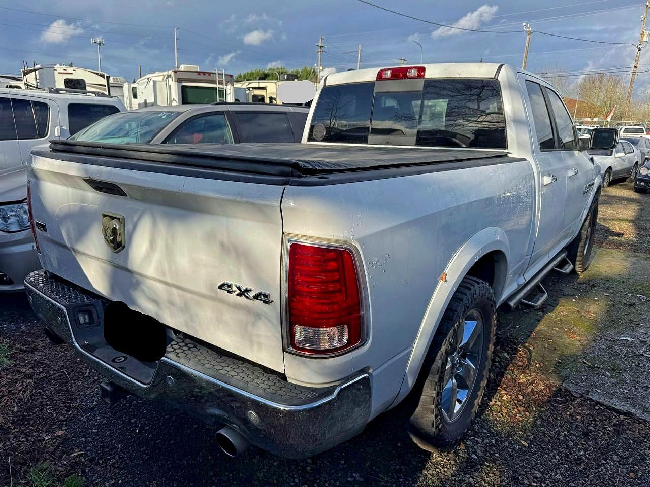2016 RAM 1500 LARAMIE photo 4