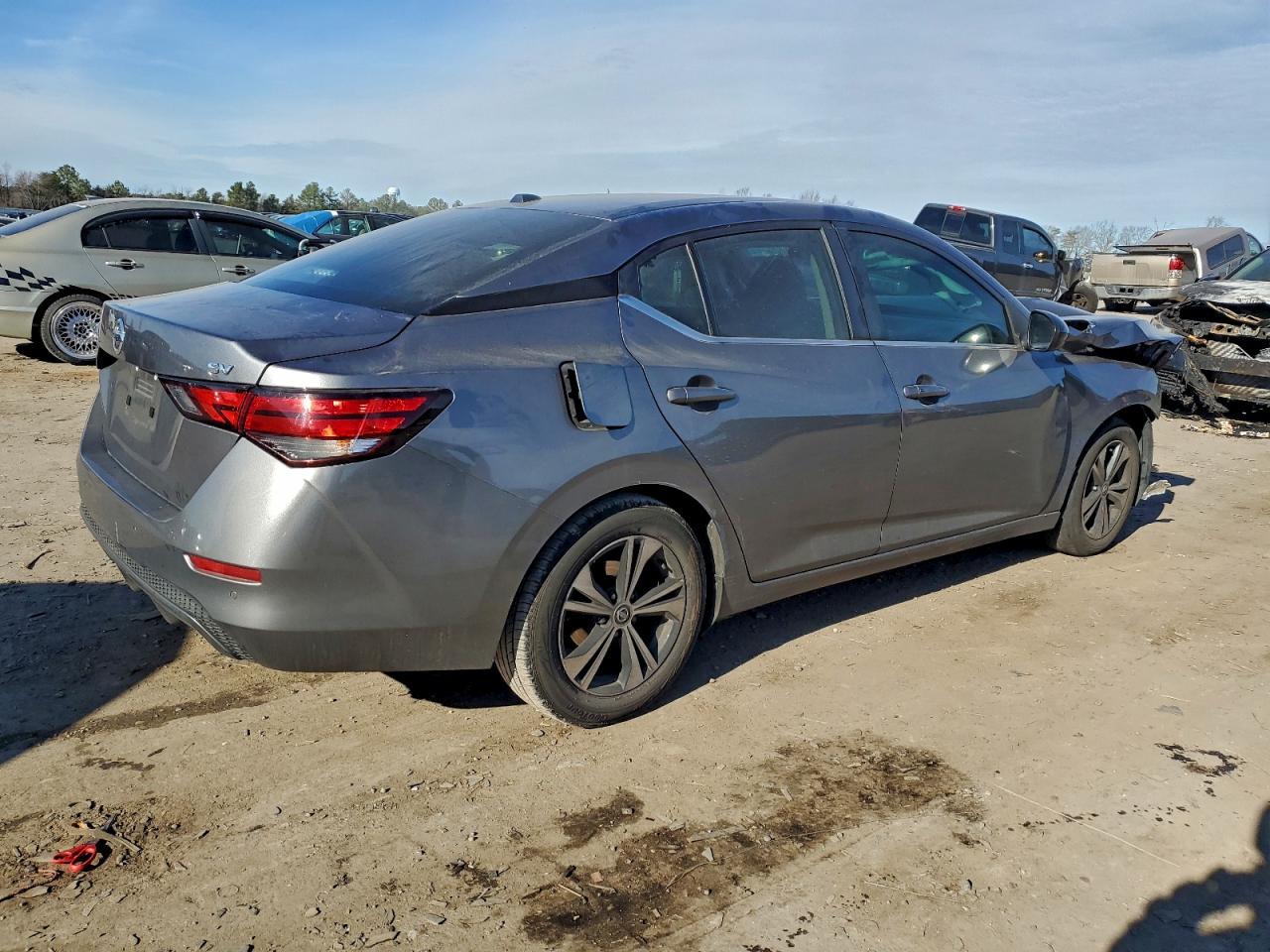 2022 NISSAN SENTRA SV photo 3