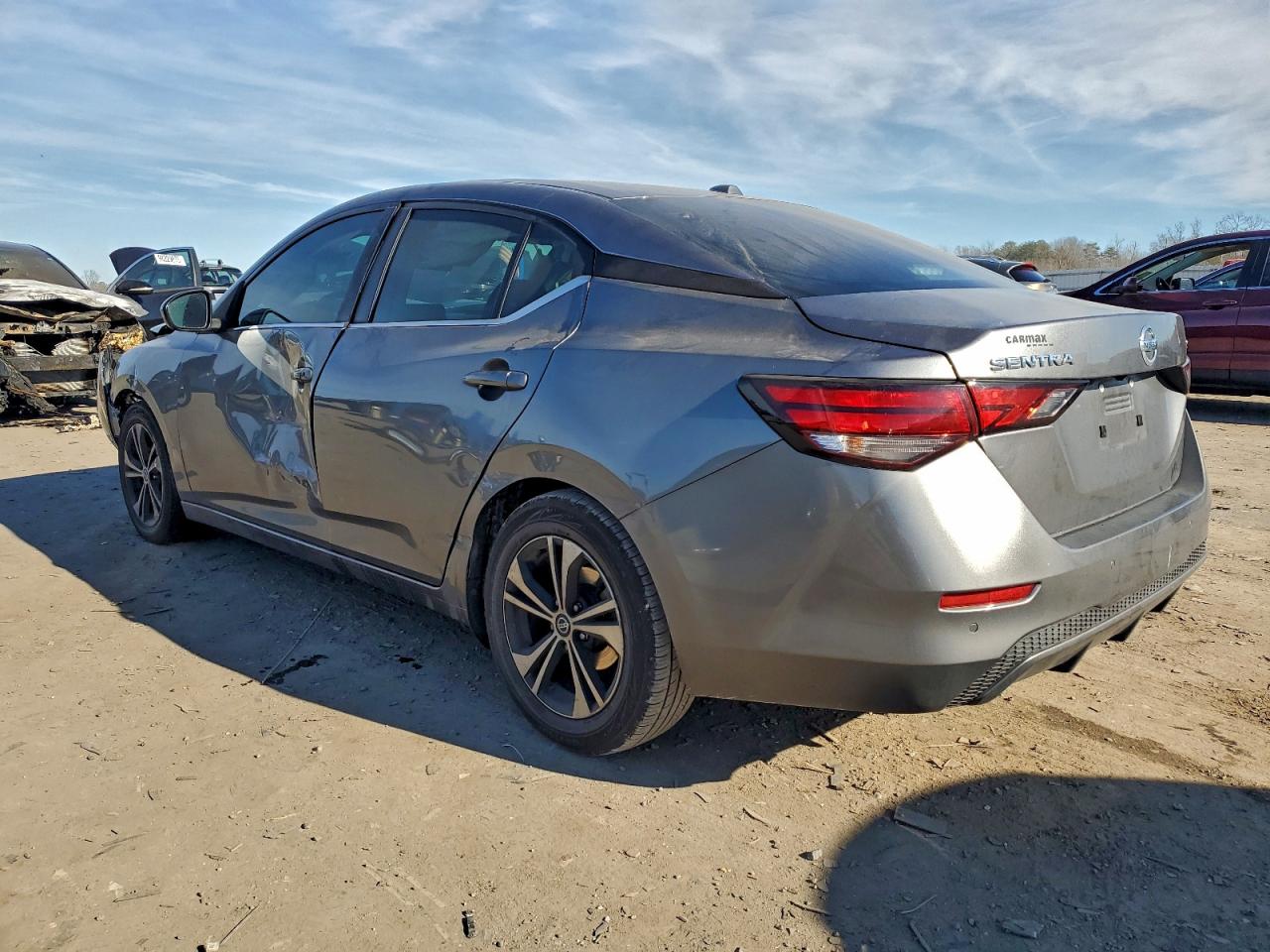 2022 NISSAN SENTRA SV photo 2