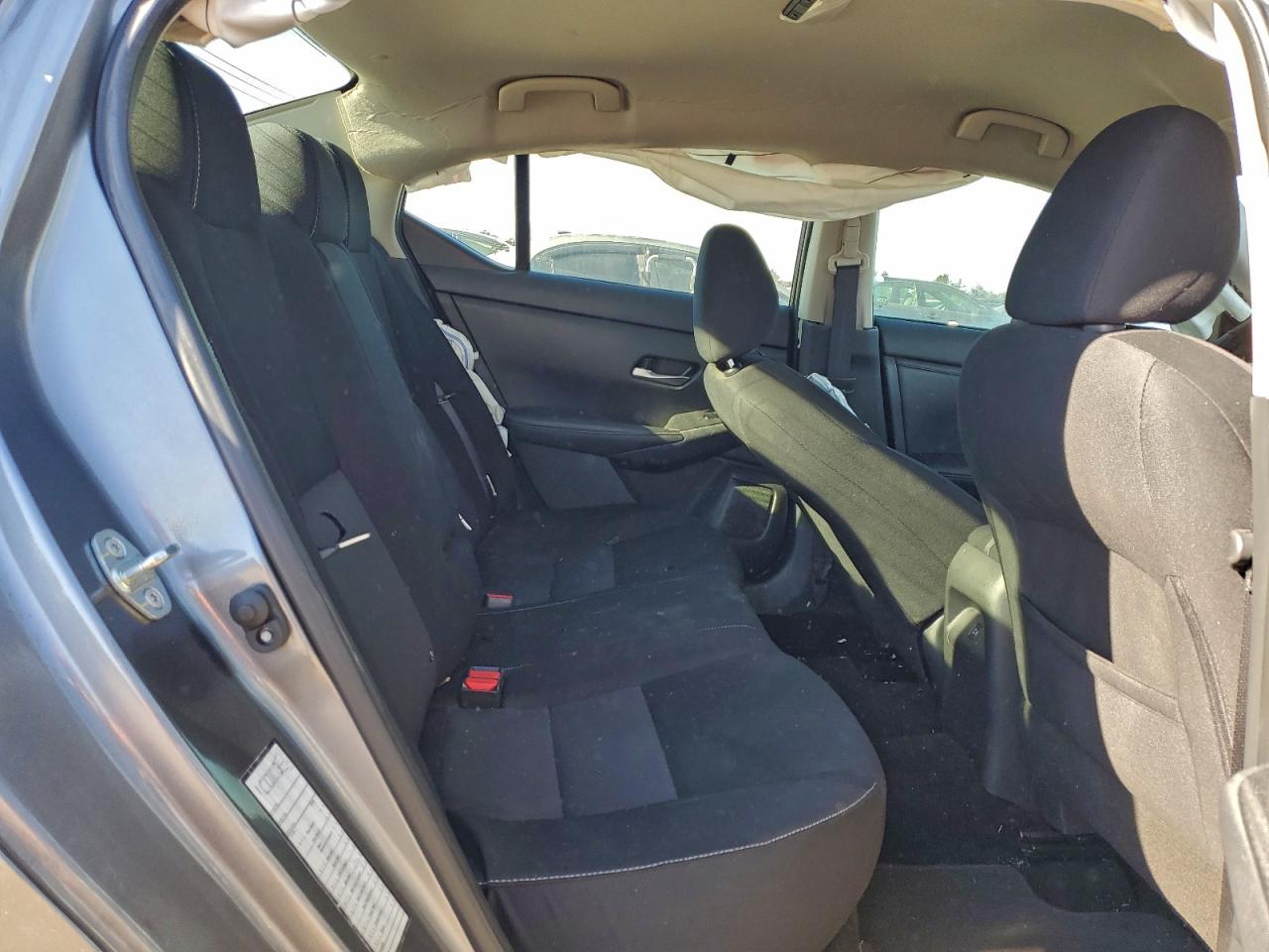 2022 NISSAN SENTRA SV photo 10