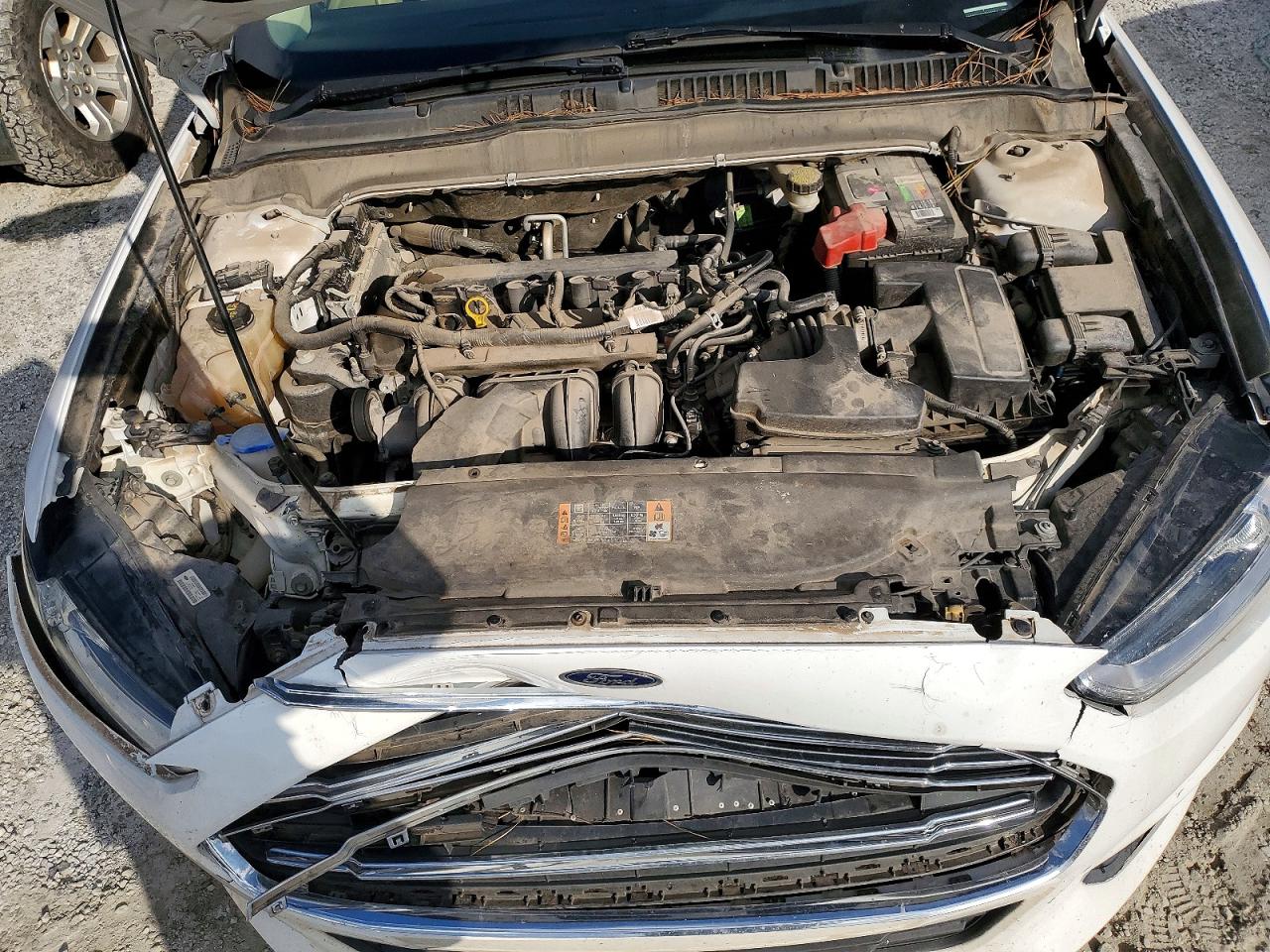 2016 FORD FUSION SE photo 11