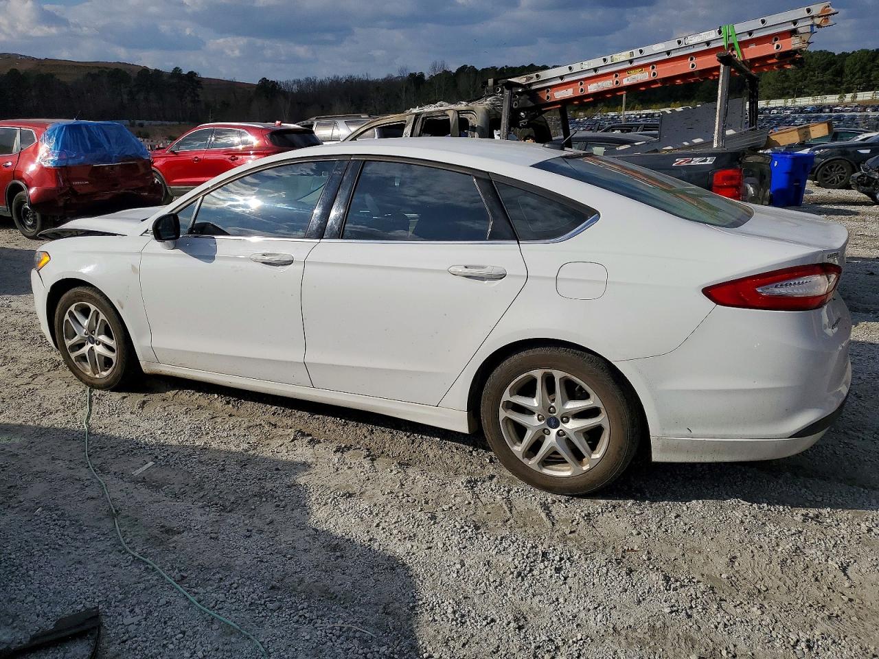 2016 FORD FUSION SE photo 2