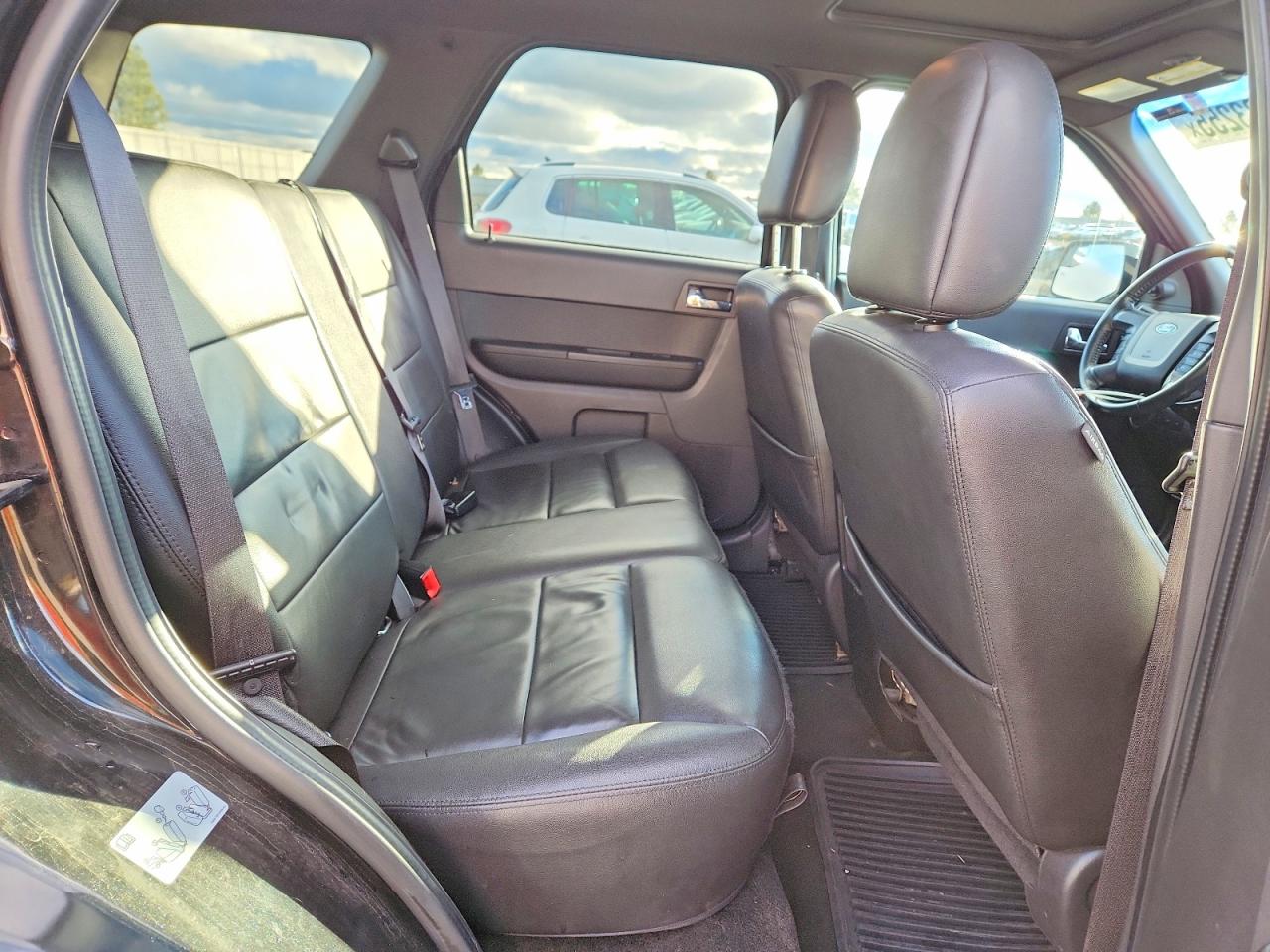 2011 FORD ESCAPE LIMITED photo 11