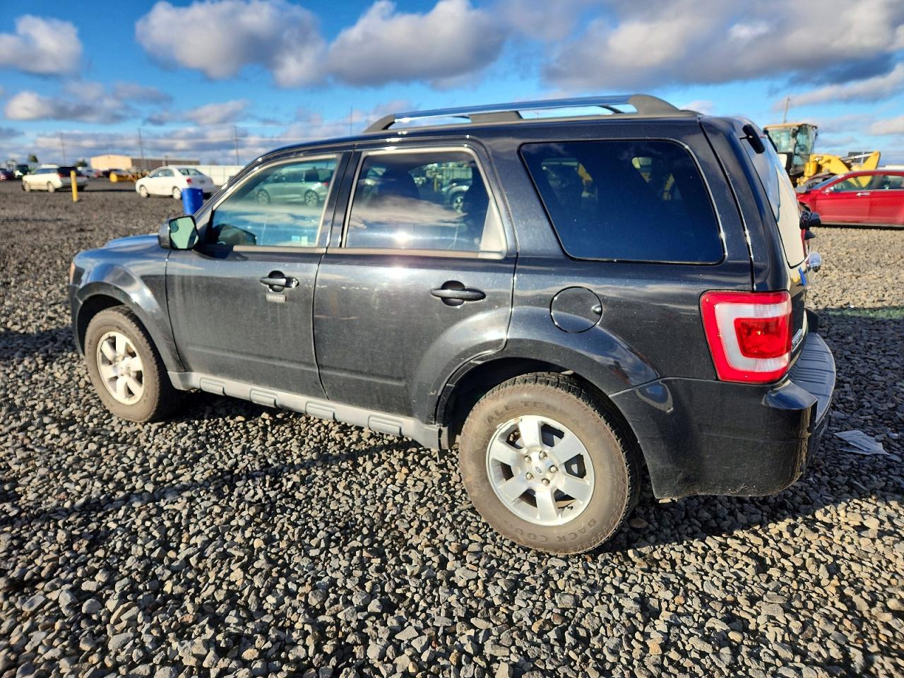 2011 FORD ESCAPE LIMITED photo 2