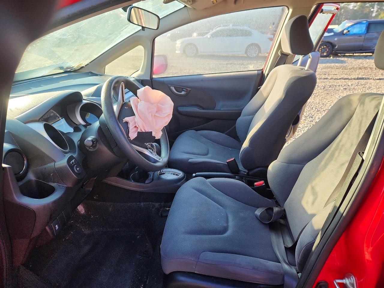 2013 HONDA FIT photo 7