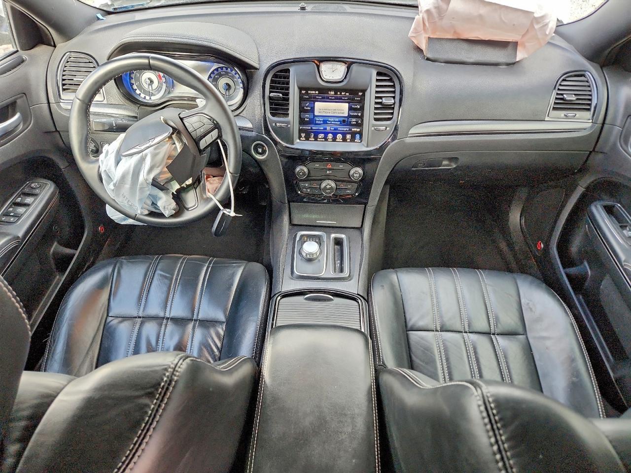 2016 CHRYSLER 300 S photo 22