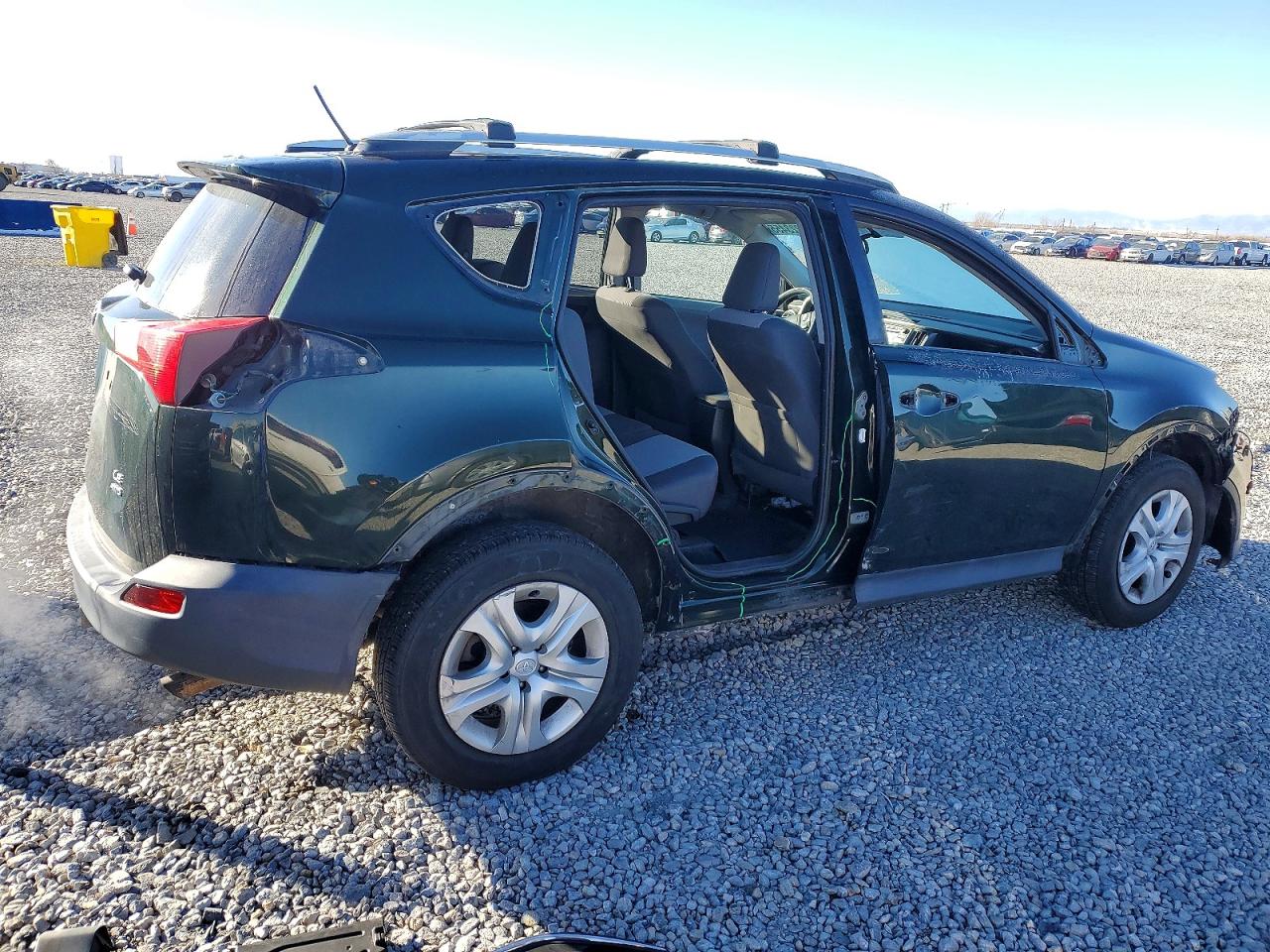 2013 TOYOTA RAV4 LE photo 3