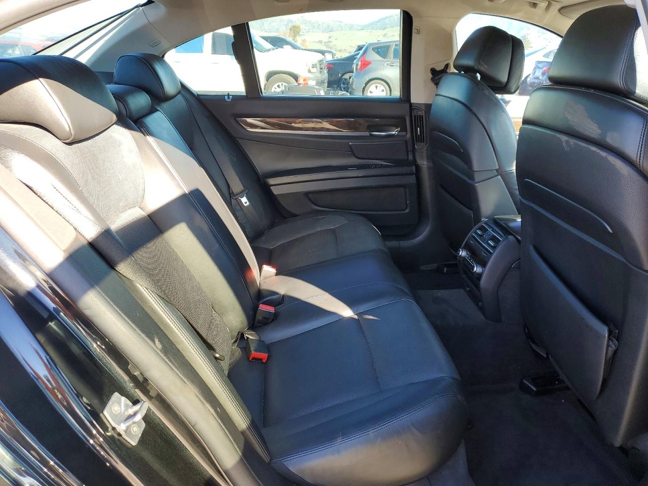 2012 BMW 750 I photo 10