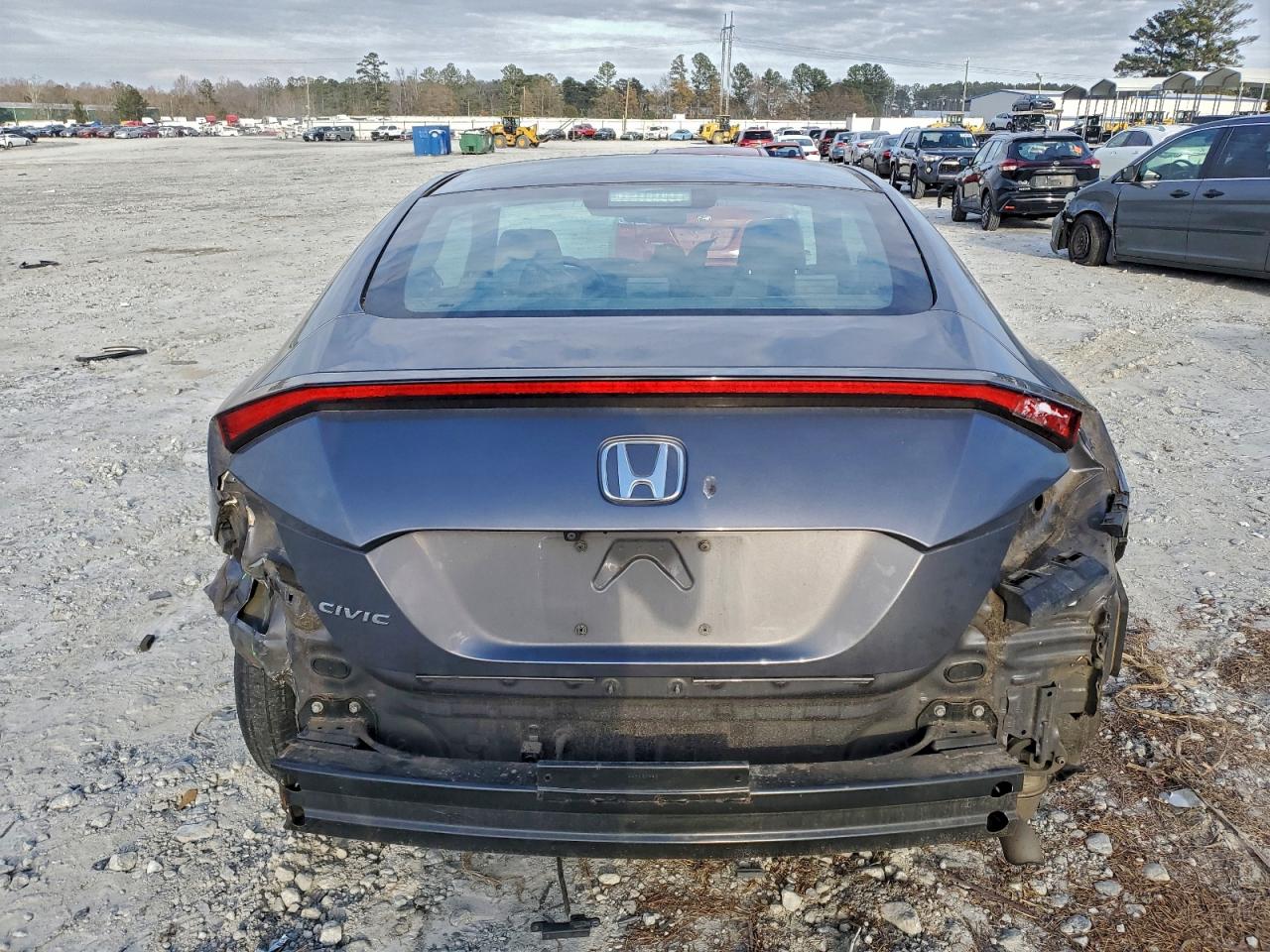 2016 HONDA CIVIC LX photo 6