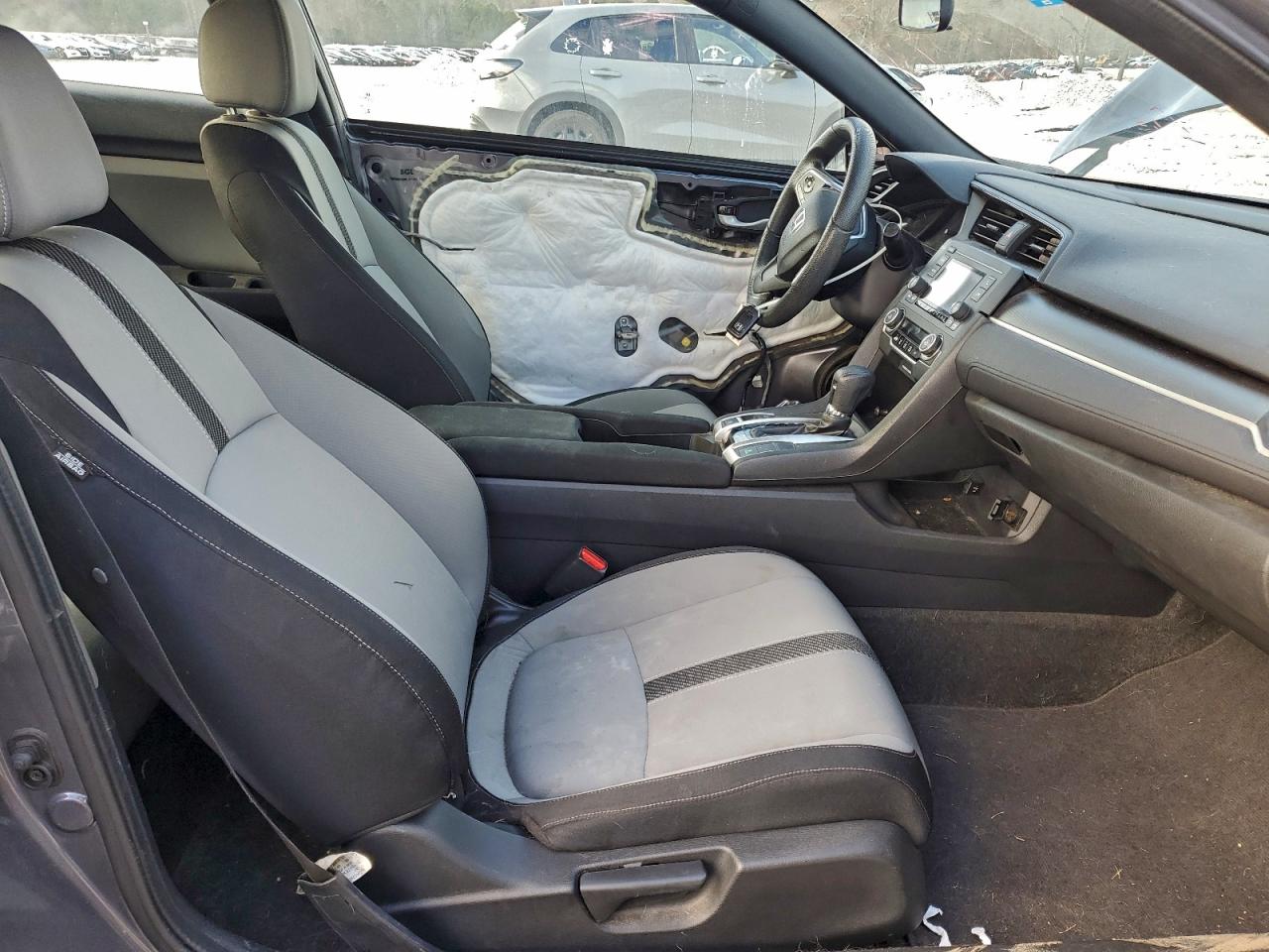 2016 HONDA CIVIC LX photo 10