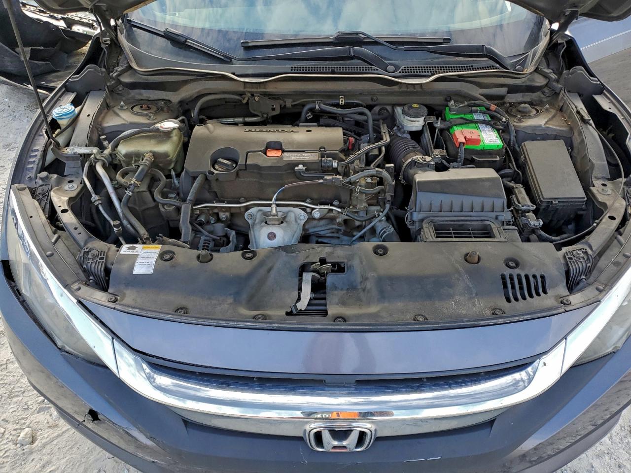 2016 HONDA CIVIC LX photo 11