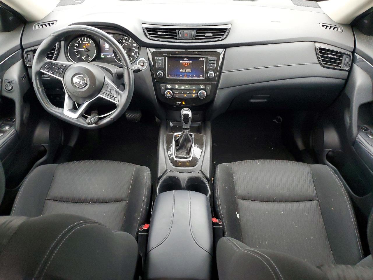 2018 NISSAN ROGUE S photo 8