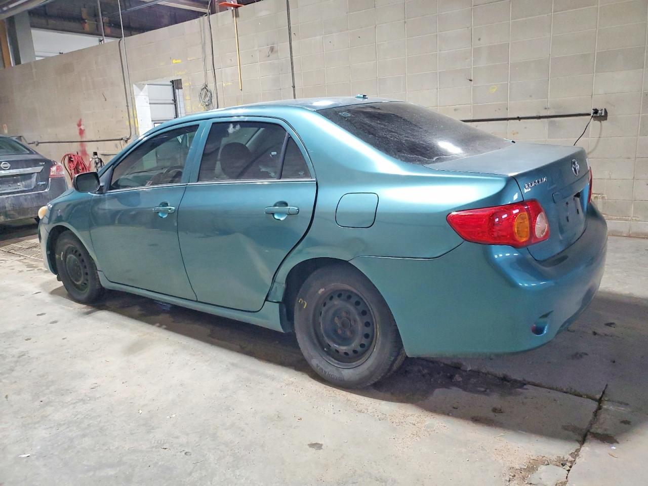 2010 TOYOTA COROLLA BASE photo 2