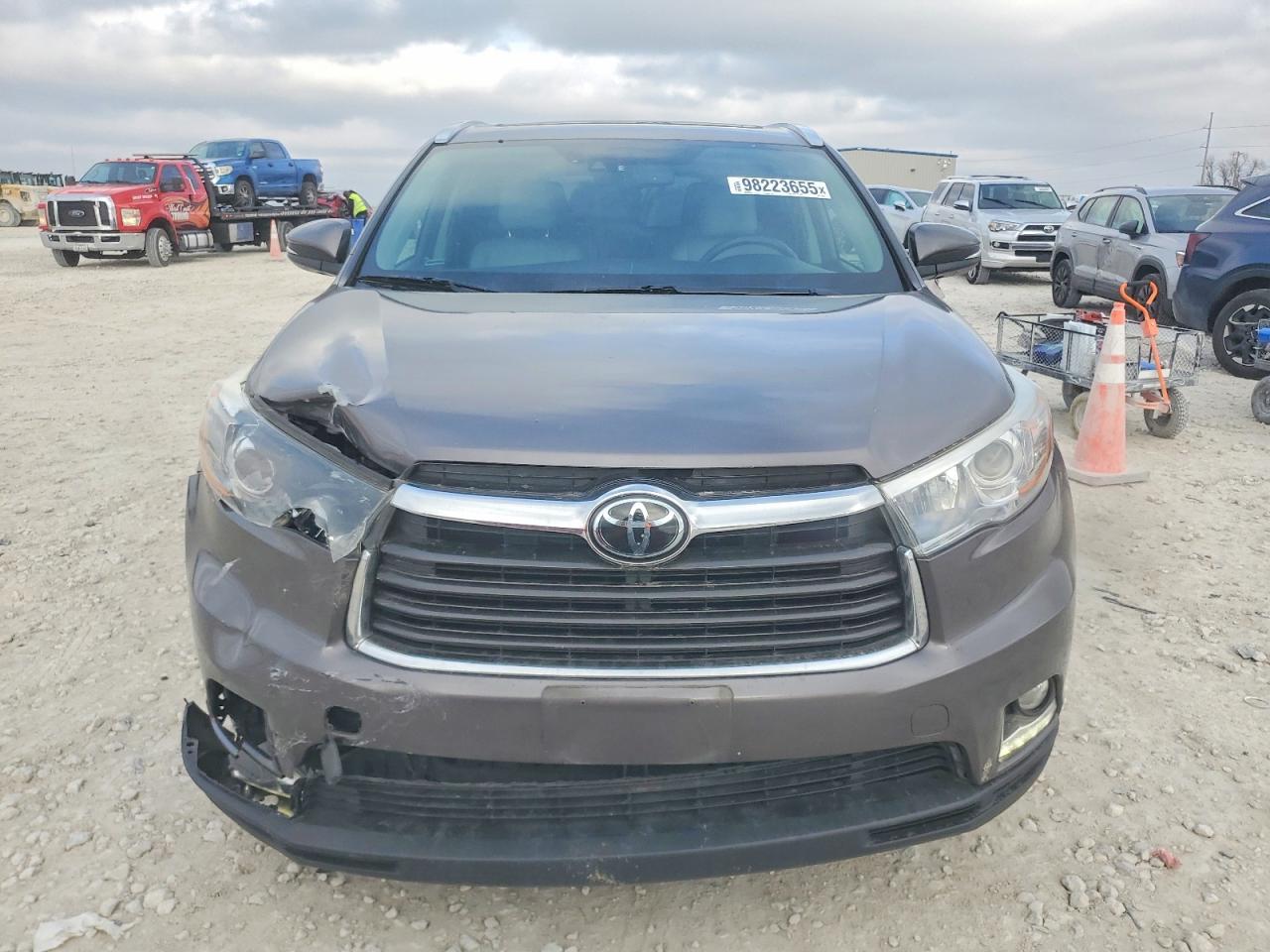 2016 TOYOTA HIGHLANDER LIMITED photo 5
