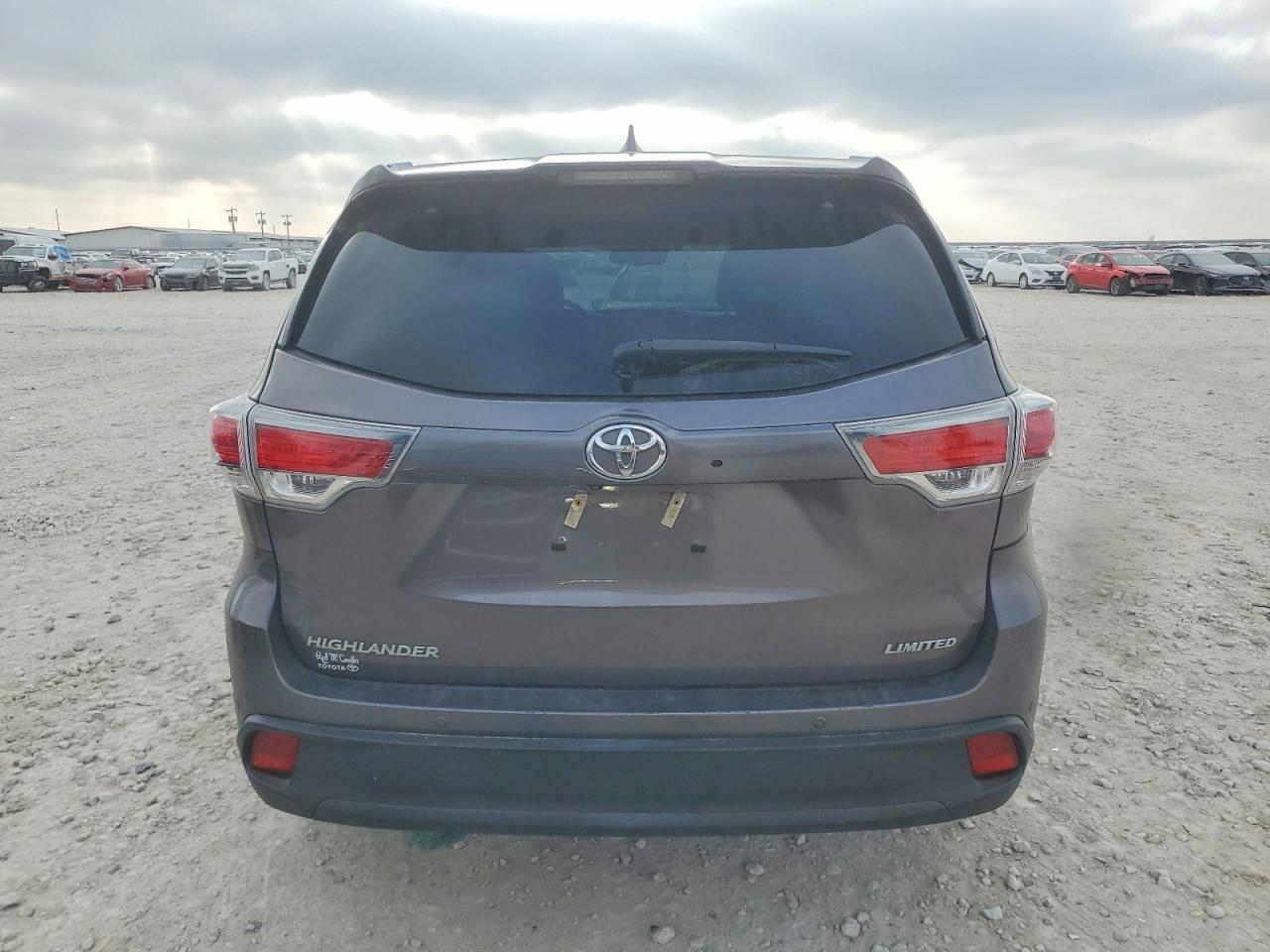 2016 TOYOTA HIGHLANDER LIMITED photo 6