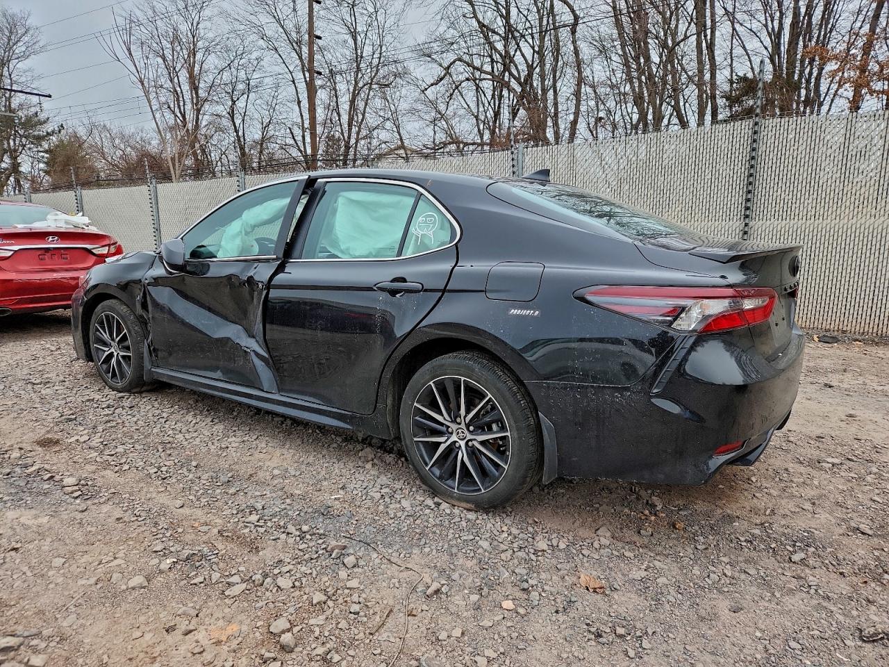 2024 TOYOTA CAMRY SE NIGHT SHADE photo 2