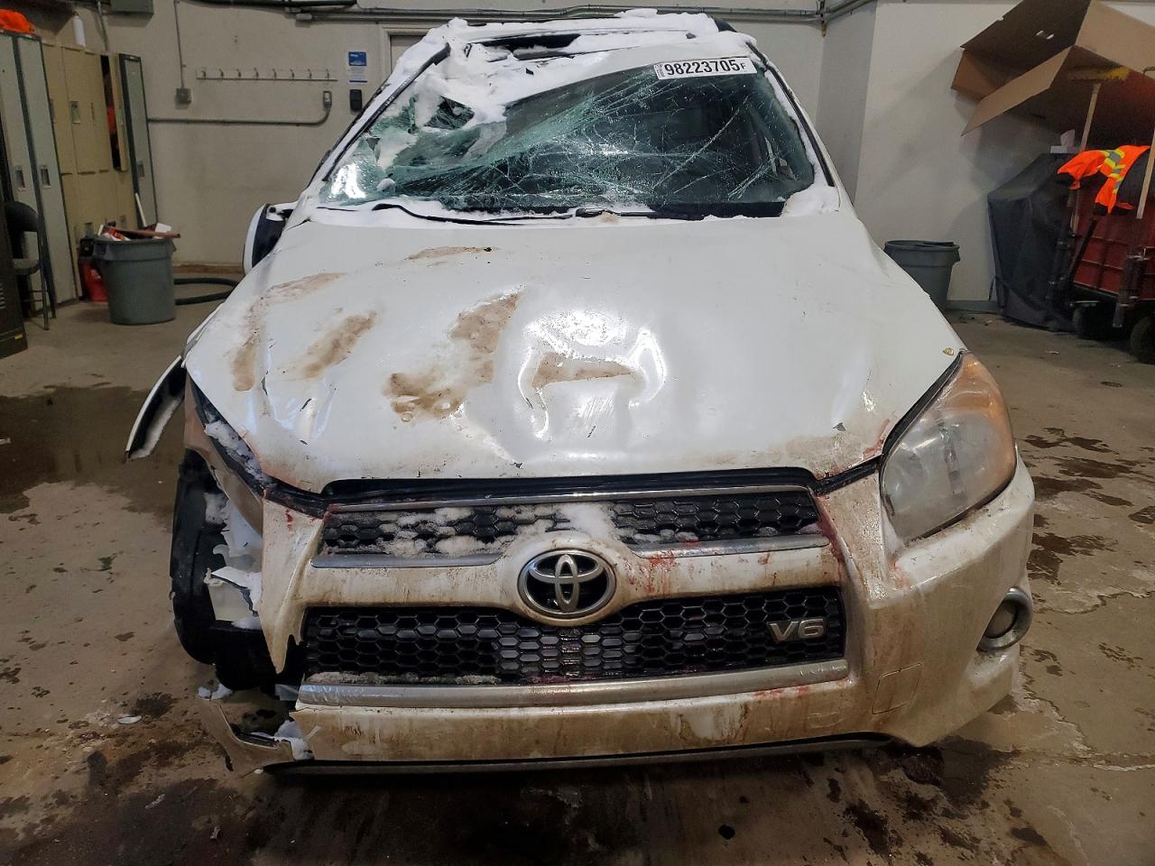 2012 TOYOTA RAV4 LIMITED photo 5
