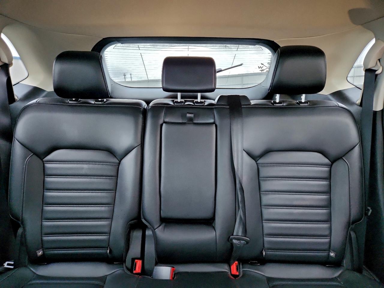 2019 FORD EDGE SEL photo 10