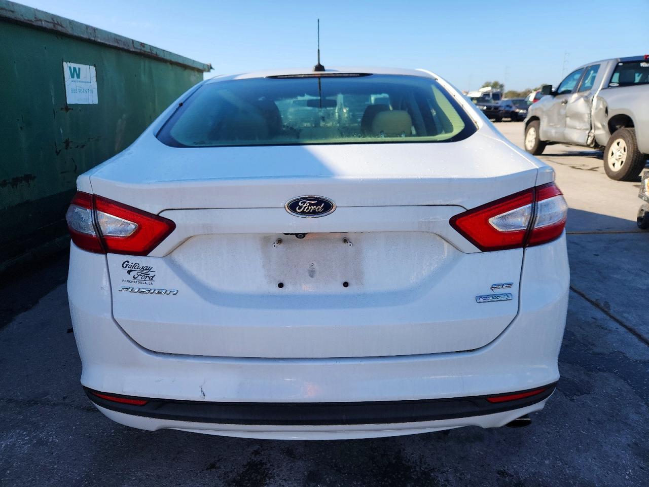 2015 FORD FUSION SE photo 6