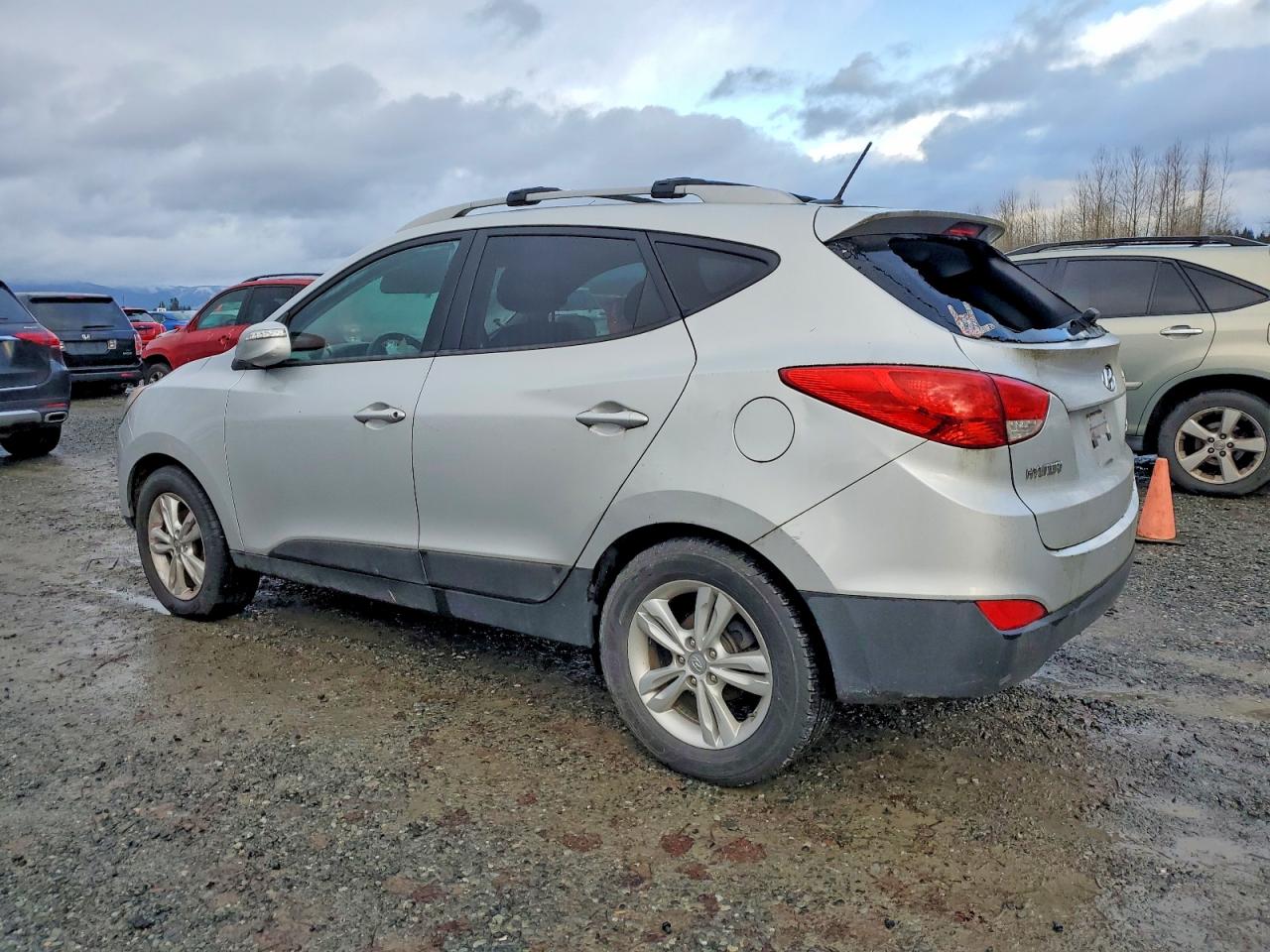 2013 HYUNDAI TUCSON GLS photo 2