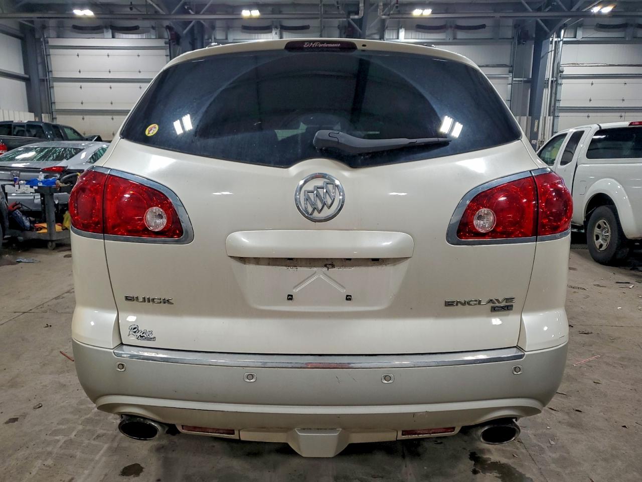 2009 BUICK ENCLAVE CXL photo 6